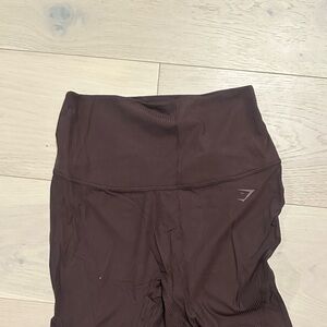 Brown High-Waisted Leggings